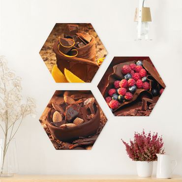 Hexagon Bild Forex 3-teilig - Schokolade mit Früchten und Mandeln
