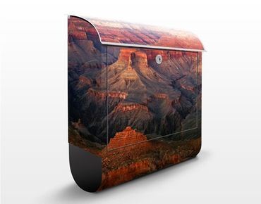 Briefkasten mit Zeitungsfach - Grand Canyon nach dem Sonnenuntergang