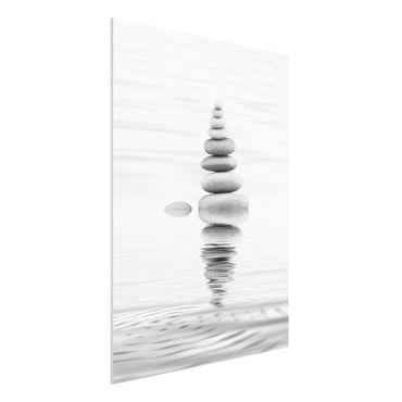 Forex Fine Art Print - Steinturm im Wasser Schwarz-Weiß - Hochformat 4:3