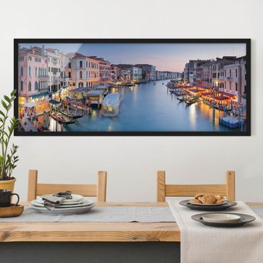 Bild mit Rahmen - Abendstimmung auf Canal Grande in Venedig - Panorama Querformat