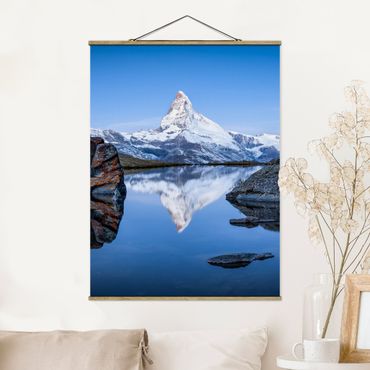 Stoffbild mit Posterleisten - Stellisee vor dem Matterhorn - Hochformat 3:4