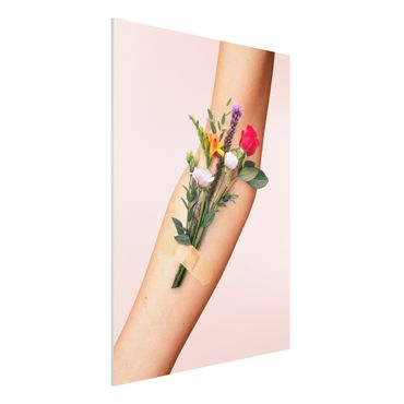 Forex Fine Art Print - Jonas Loose - Arm mit Blumen - Hochformat 4:3