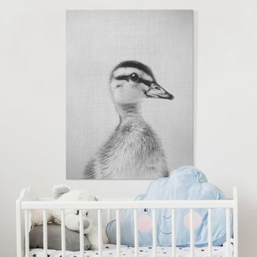Leinwandbild - Baby Ente Eddie Schwarz Weiß - Hochformat 3:4