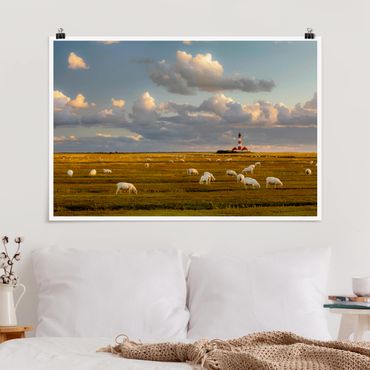 Poster - Nordsee Leuchtturm mit Schafsherde - Querformat 2:3