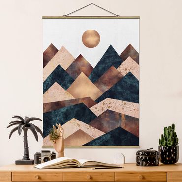 Stoffbild mit Posterleisten - Elisabeth Fredriksson - Geometrische Berge Bronze - Hochformat 3:4