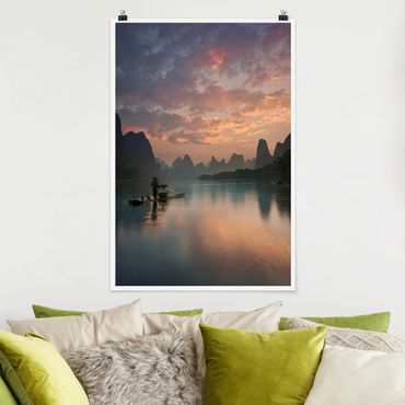 Poster - Sonnenaufgang über chinesischem Fluss - Hochformat 3:2
