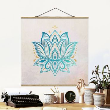 Stoffbild mit Posterleisten - Lotus Illustration Mandala gold blau - Quadrat 1:1