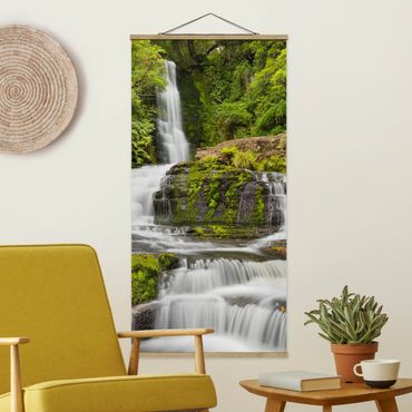 Stoffbild mit Posterleisten - Upper McLean Falls in Neuseeland - Hochformat 1:2