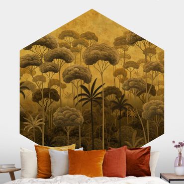 Hexagon Tapete selbstklebend - Hohe Bäume im Dschungel in goldener Tönung