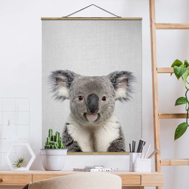 Stoffbild mit Posterleisten - Koala Klaus - Hochformat 3:4