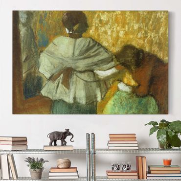 Leinwandbild - Edgar Degas - Bei der Modistin - Quer 3:2