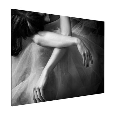 Magnettafel - Die Hände einer Ballerina - Memoboard Querformat 3:4