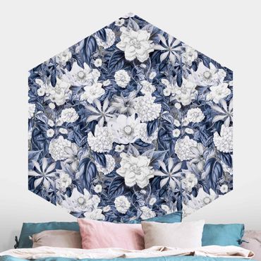 Hexagon Mustertapete selbstklebend - Weiße Blumen vor Blau