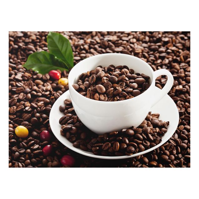 Wohndeko Kaffee Kaffeetasse mit gerösteten Kaffeebohnen