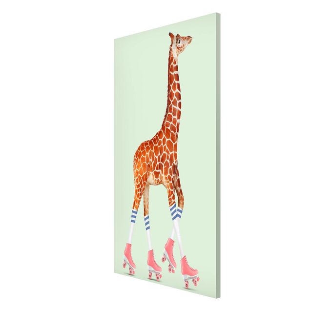 Wanddeko Flur Giraffe mit Rollschuhen