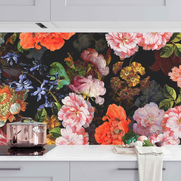 Küche Dekoration Dunkles Blumenbouquet