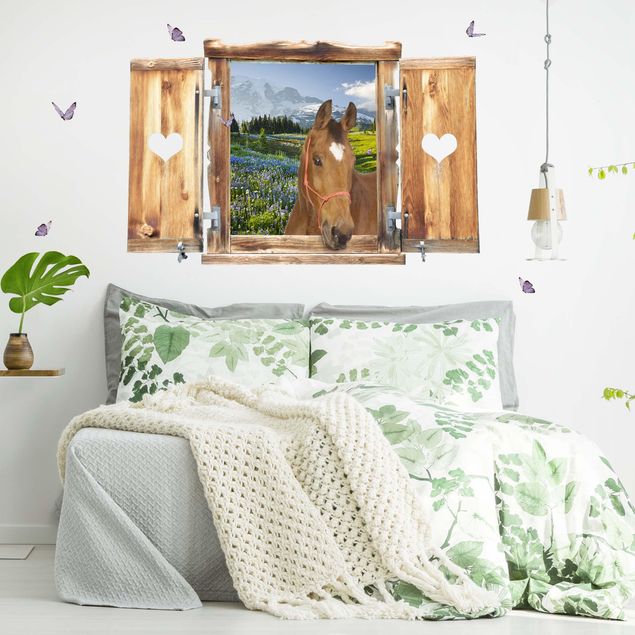 Wanddeko Schlafzimmer Fenster mit Herz und Pferd Bergwiese mit Blumen