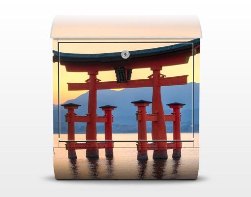 Briefkasten Natur Torii am Itsukushima