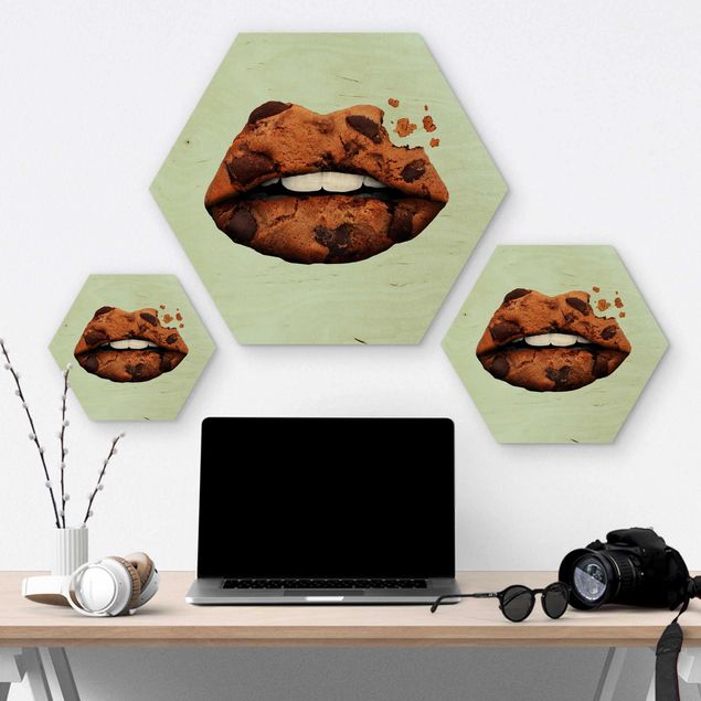 Wandbild Holz Lippen mit Keks