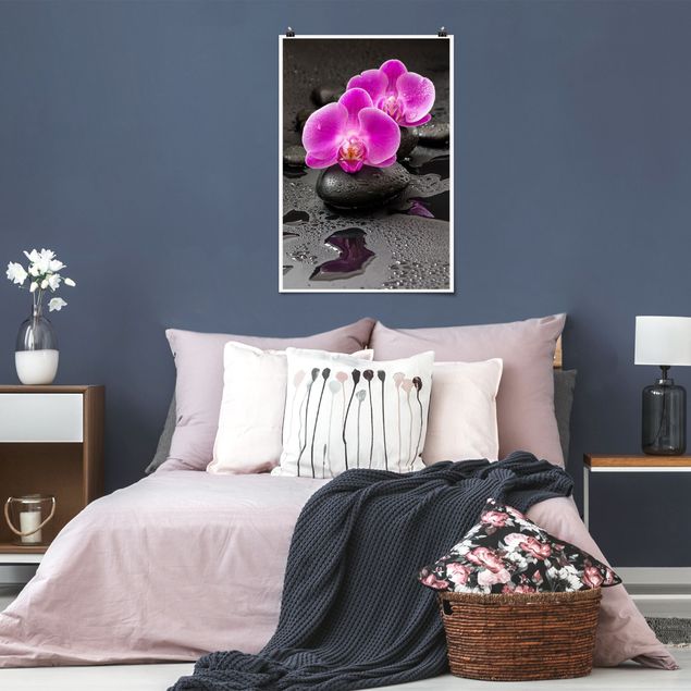 Wanddeko Flur Pinke Orchideenblüten auf Steinen mit Tropfen