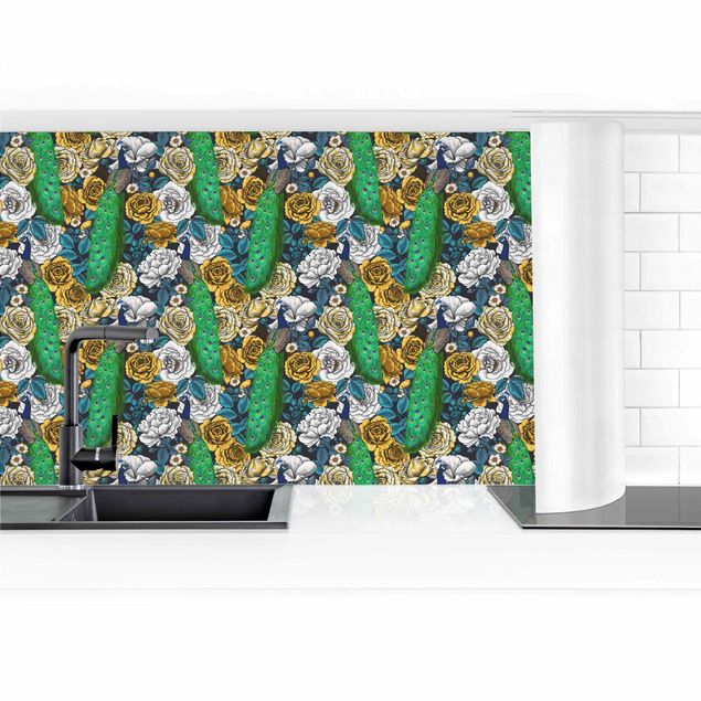 Wanddeko Esszimmer Pfau mit Blüten