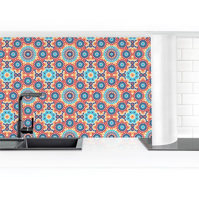 Küchenrückwand Folie Fliesenoptik Orientalisches Muster mit bunten Blumen