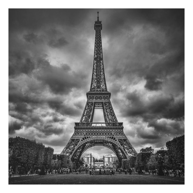Wanddeko Frankreich Eiffelturm vor Wolken schwarz-weiß