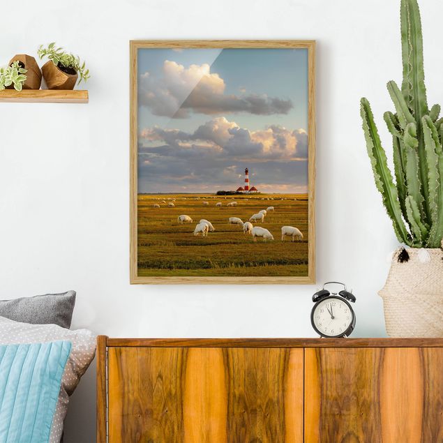 Strandbilder mit Rahmen Nordsee Leuchtturm mit Schafsherde