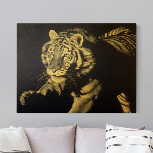 Wanddeko gold Tiger im Sonnenlicht vor Schwarz
