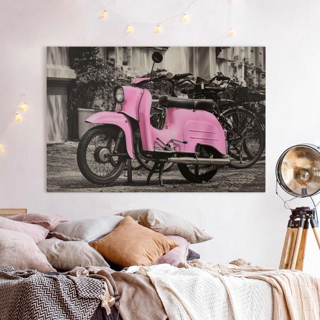 Wanddeko Wohnzimmer Pinker Roller
