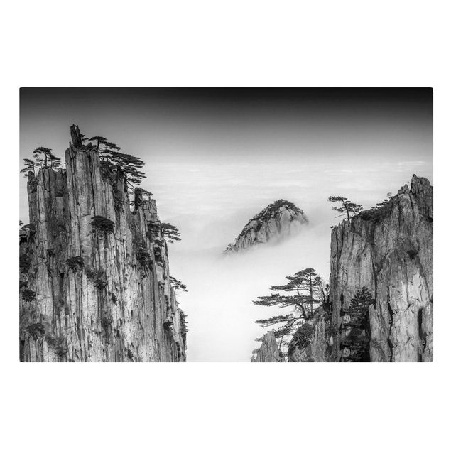 Wanddeko Büro Felsen im Nebel schwarz-weiß
