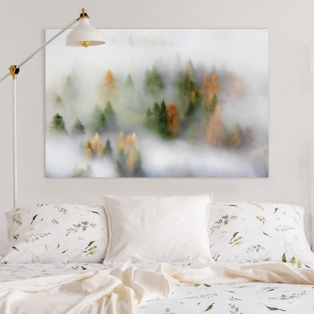 Wanddeko Schlafzimmer Nebelwald im Herbst