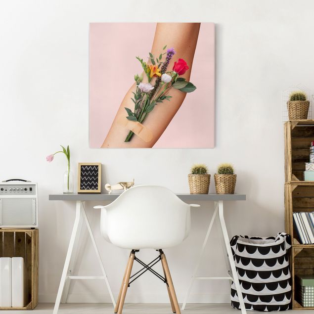 Leinwandbilder Rosen Arm mit Blumen