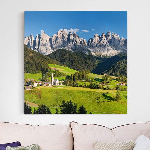 Wanddeko Schlafzimmer Geislerspitzen in Südtirol