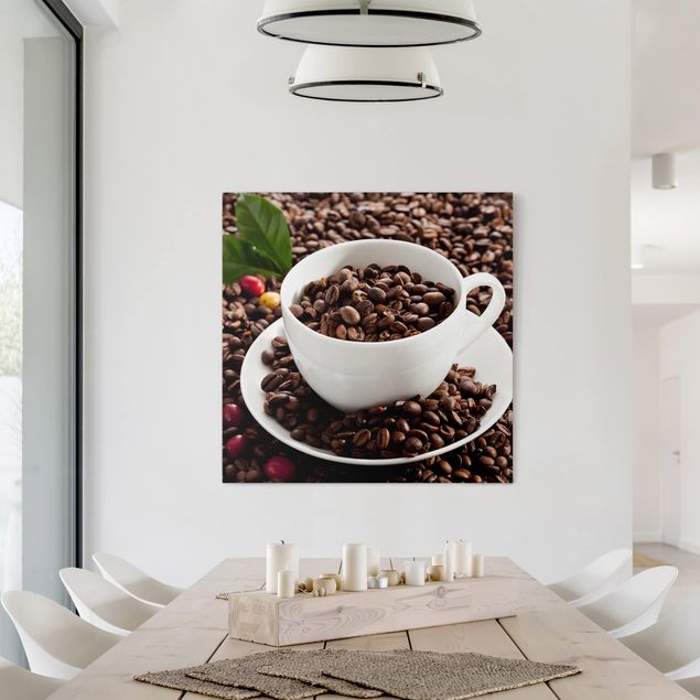 Wanddeko Esszimmer Kaffeetasse mit gerösteten Kaffeebohnen