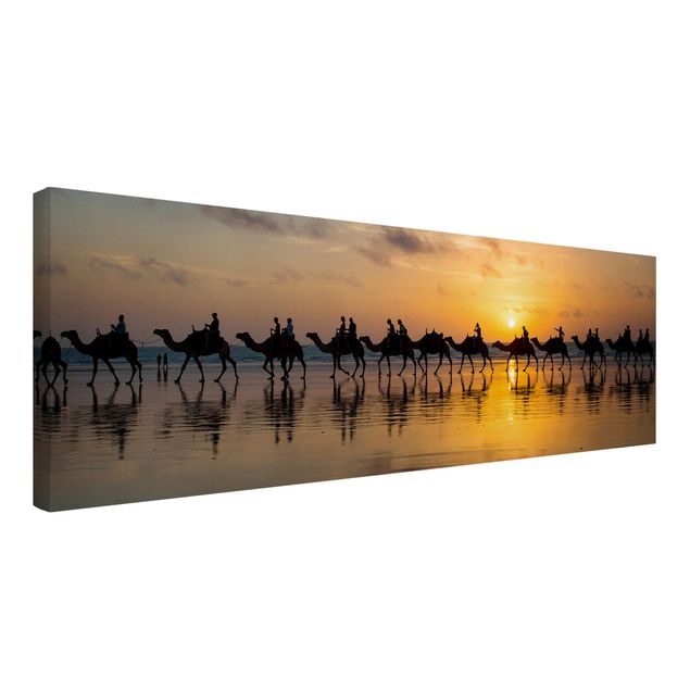 Wanddeko Esszimmer Kamele im Sonnenuntergang