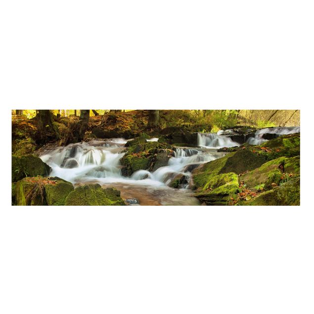 Wanddeko Esszimmer Wasserfall herbstlicher Wald