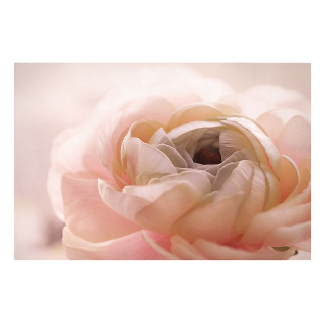 Wanddeko Esszimmer Rosa Blüte im Fokus