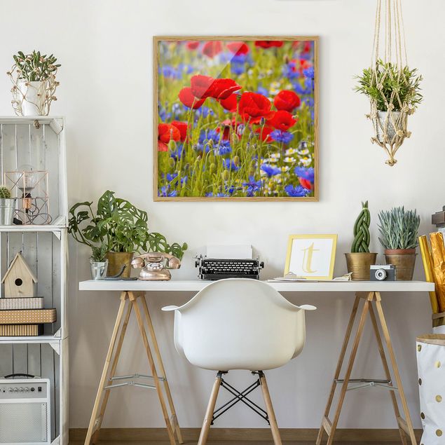 Wanddeko Wohnzimmer Sommerwiese mit Mohn und Kornblumen