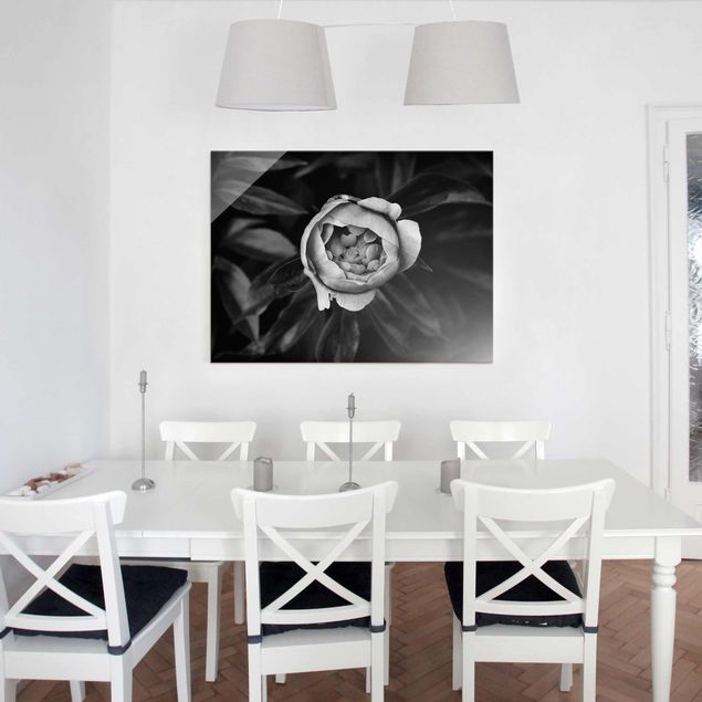 Wanddeko Schlafzimmer Pfingstrosenblüte vor Blättern Schwarz Weiß