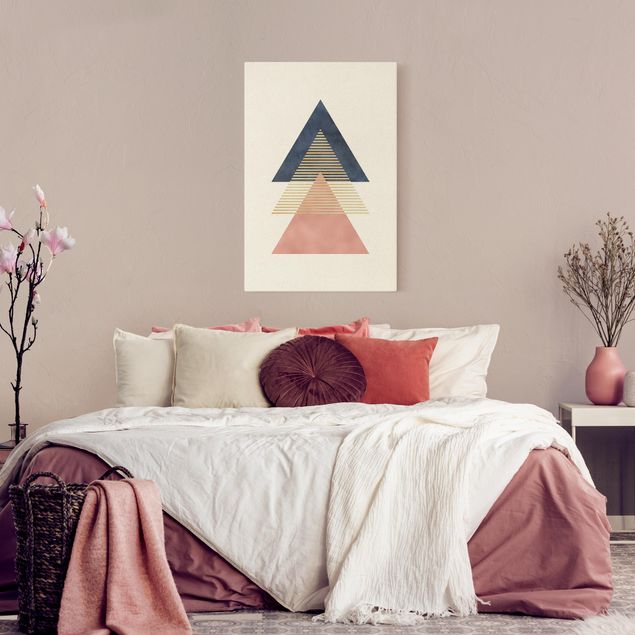 Wanddeko über Sofa Drei Dreiecke