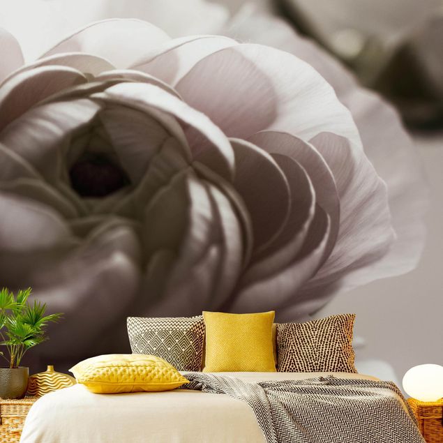 Wanddeko Wohnzimmer Dunkle Blüte im Fokus