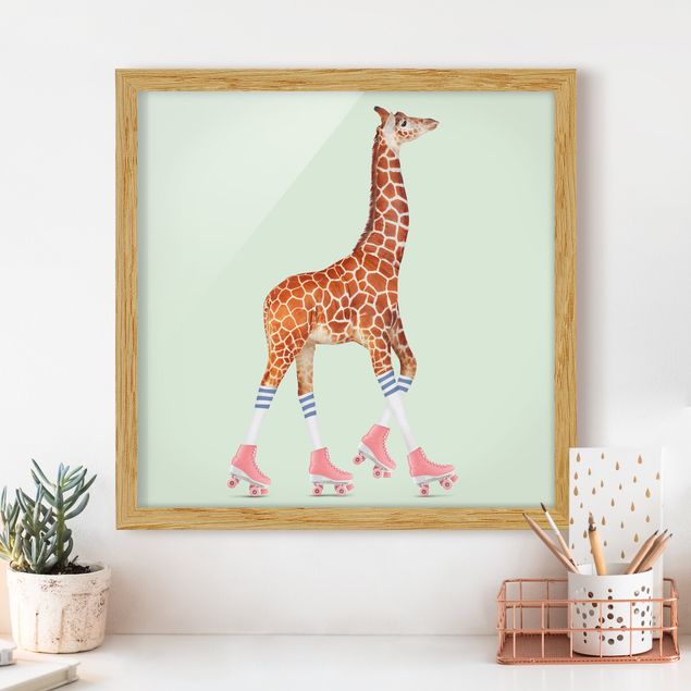 Babyzimmer Deko Giraffe mit Rollschuhen