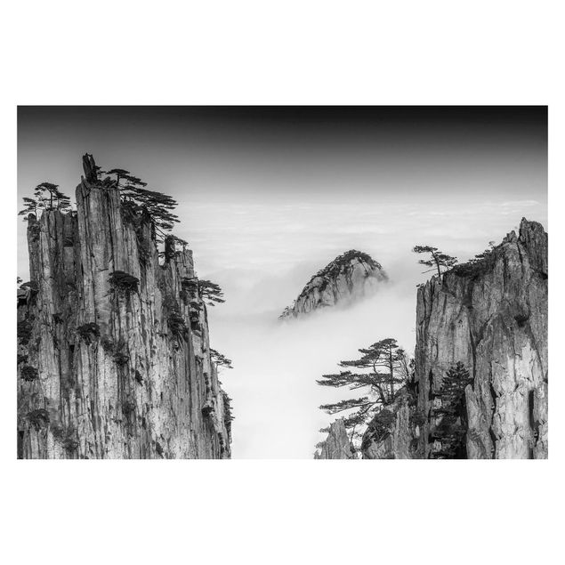 Wanddeko Treppenhaus Felsen im Nebel schwarz-weiß