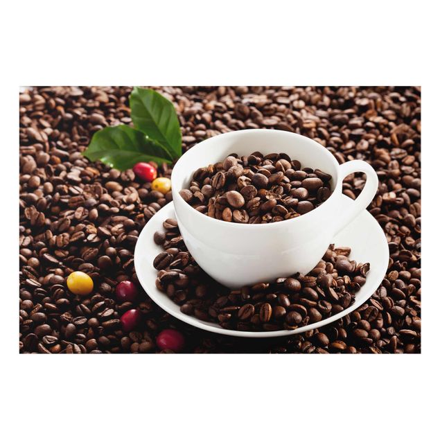 Wohndeko Kaffee Kaffeetasse mit gerösteten Kaffeebohnen