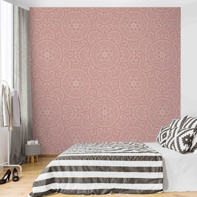 Wanddeko Schlafzimmer Große Mandala Muster in Altrosa