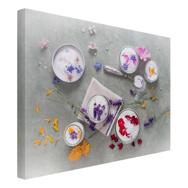 Wanddeko Büro Essbare Blüten mit Lavendelzucker