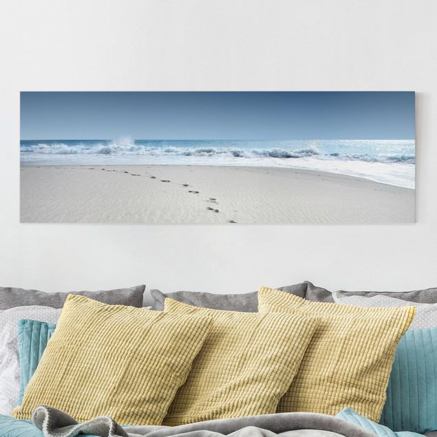 Leinwandbild Spuren im Sand - Strand Panoramabild Quer, Blau, Beige
