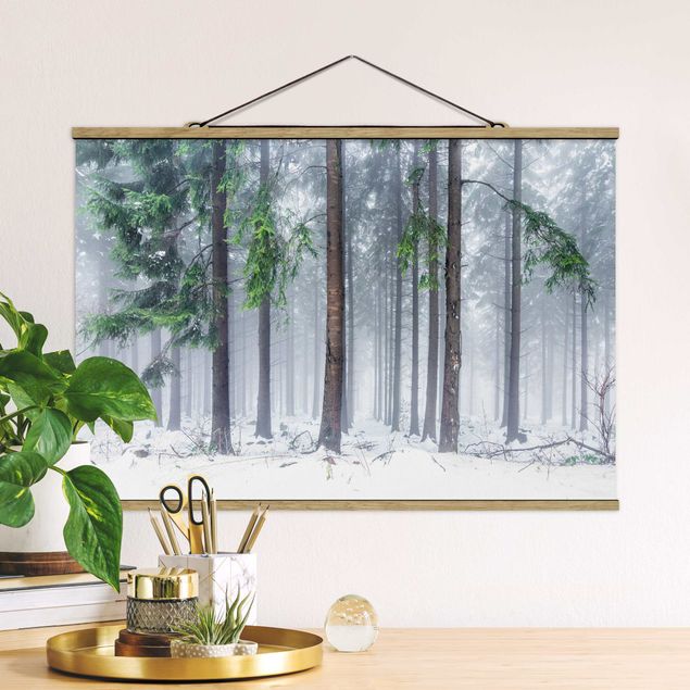 Wanddeko Wohnzimmer Nadelbäume im Winter