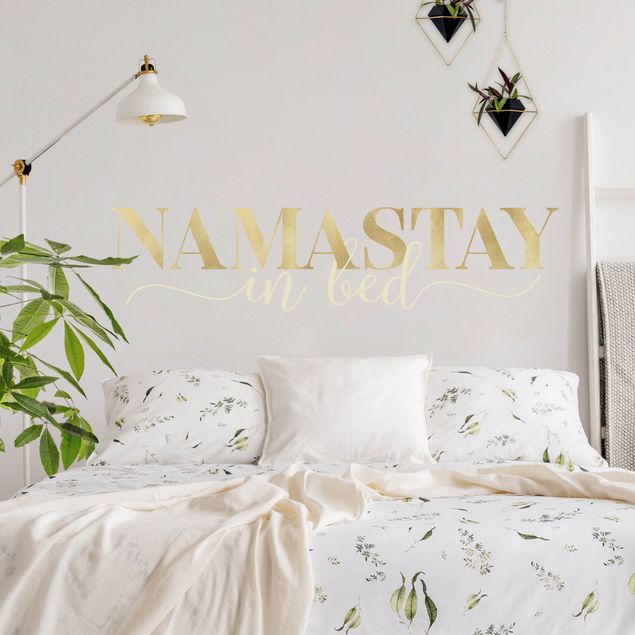 Wanddeko Jugendzimmer Namastay in bed Gold